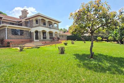 5 Bed House for Rent at Runda Evergreen