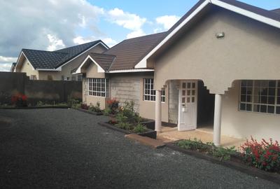 3 Bed House with En Suite in Ngong