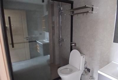 1 Bed Apartment with En Suite at Kilimani