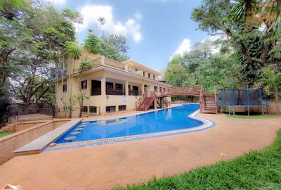 4 Bed Apartment with Swimming Pool at Riverside Drive