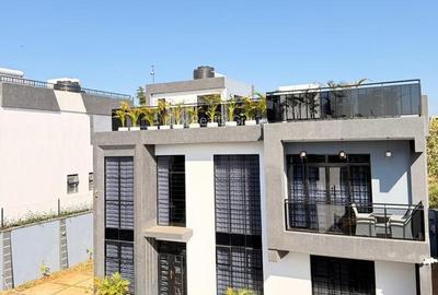 4 Bed House with En Suite at Mugutha