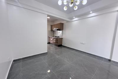 1 Bed Apartment with En Suite in Riverside - 3