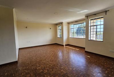 5 Bed Villa with En Suite in Runda - 3