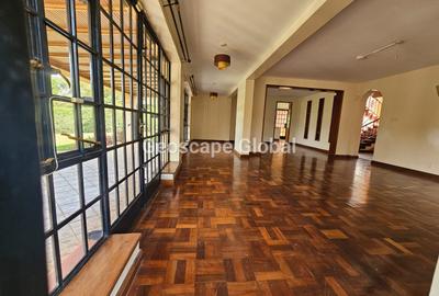 4 Bed Villa with En Suite in Runda
