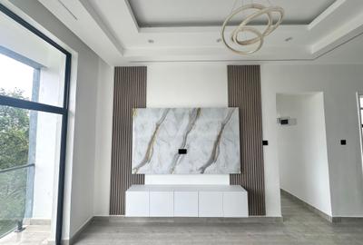2 Bed Apartment with En Suite in Westlands Area