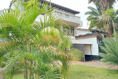 2 Bed House with Garden in Runda