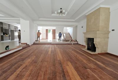 5 Bed House with En Suite in Karen - 4