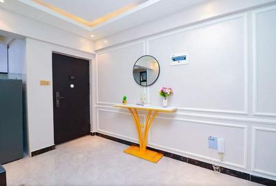 Serviced 1 Bed Apartment with En Suite at Yaya Center