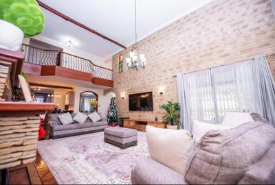 4 Bed House with Swimming Pool in Karen