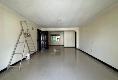 3 Bed Apartment with En Suite at Lavington