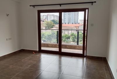 3 Bed Apartment with En Suite at Parklands