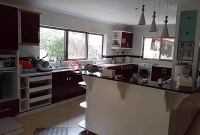 4 Bed Townhouse with En Suite at Karen