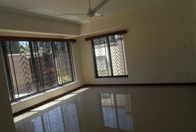 4 Bed Townhouse with En Suite at Nyali