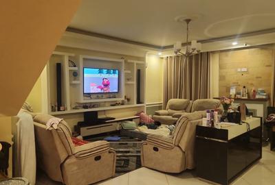 4 Bed Townhouse with En Suite in Kitisuru - 2