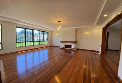 5 Bed Townhouse with En Suite in Loresho