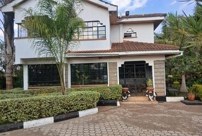 4 Bed Villa with Swimming Pool in Runda - 3