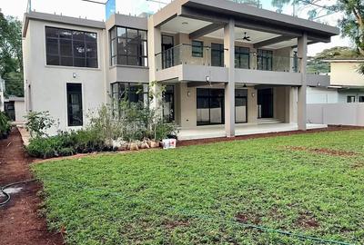 5 Bed Villa with En Suite in Karen