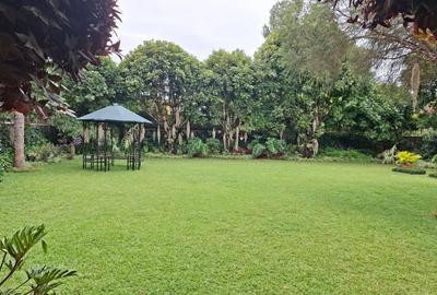 5 Bed Villa with En Suite in Runda - 3