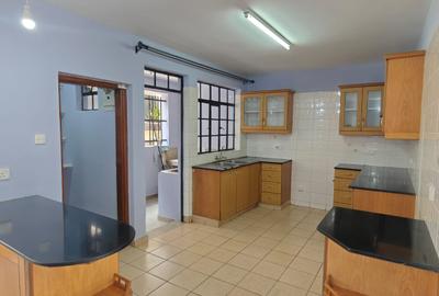 Commercial Property with Backup Generator in Kilimani - 4