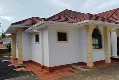 4 Bed House with En Suite at Runda