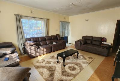 3 Bed House with En Suite at Fatima - 3