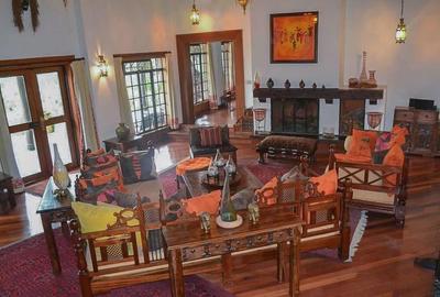 5 Bed House with En Suite in Karen - 4