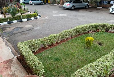 4 Bed Townhouse with En Suite at Lavington