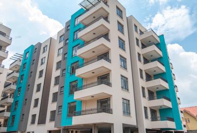 3 Bed Apartment with En Suite in Langata