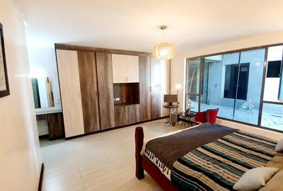 4 Bed Apartment with En Suite at George Padmore - 3