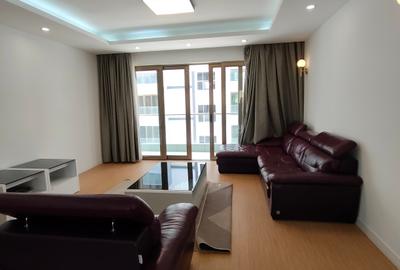4 Bed Apartment with En Suite in Lavington - 2