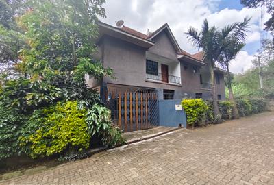 4 Bed House with En Suite at Giraffe Centre - 3