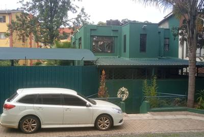 3 Bed House with En Suite at Rose Avenue