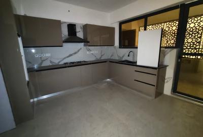 5 Bed Apartment with Staff Quarters in Parklands - 2