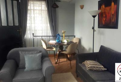 Serviced 2 Bed Apartment with En Suite at Mimosa