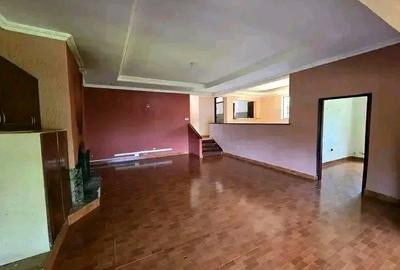 4 Bed House with En Suite at Loresho - 4