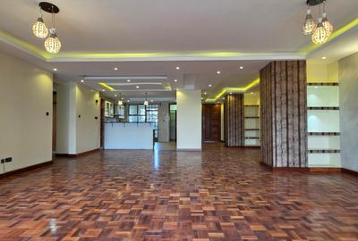 3 Bed Apartment with En Suite in Kileleshwa