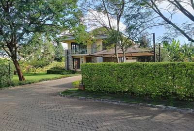 4 Bed House with En Suite at Ridgeways