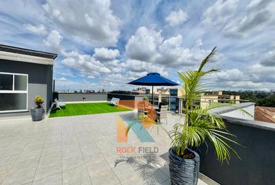 Furnished 3 Bed Apartment with En Suite in Riverside