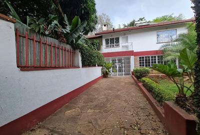4 Bed Townhouse with En Suite at Kilimani - 2