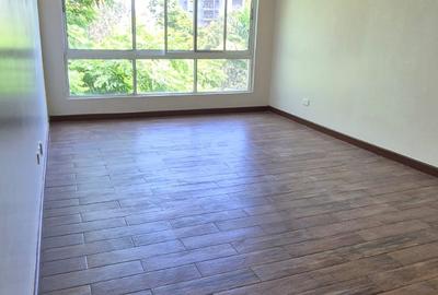 4 Bed Apartment with En Suite in General Mathenge - 2