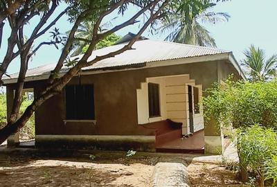 2 Bed House with Garden in Mtwapa