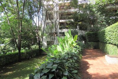 4 Bed Apartment with En Suite at Riverside Drive