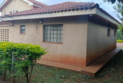 5 Bed House with En Suite in Karen