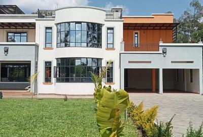 5 Bed House with Garden at Dagoretti Road