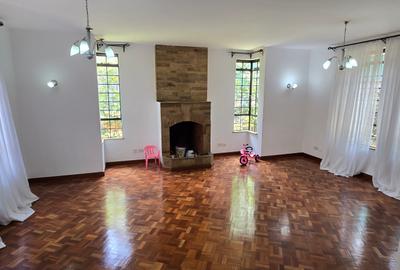 5 Bed Townhouse with En Suite at Chalbi Drive - 4