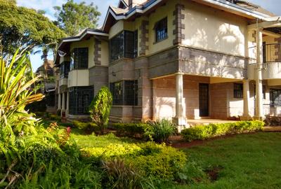 5 Bed House with En Suite at