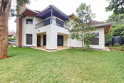 4 Bed Townhouse with En Suite in Kiambu Road