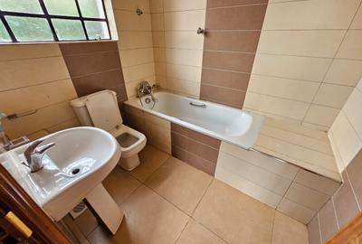 4 Bed House with En Suite in Kiambu Road - 3