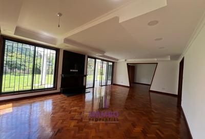 6 Bed Townhouse with En Suite at Maji Mazuri Rd - 3
