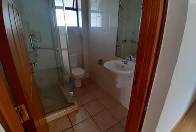 2 Bed Apartment with Swimming Pool in Kilimani
